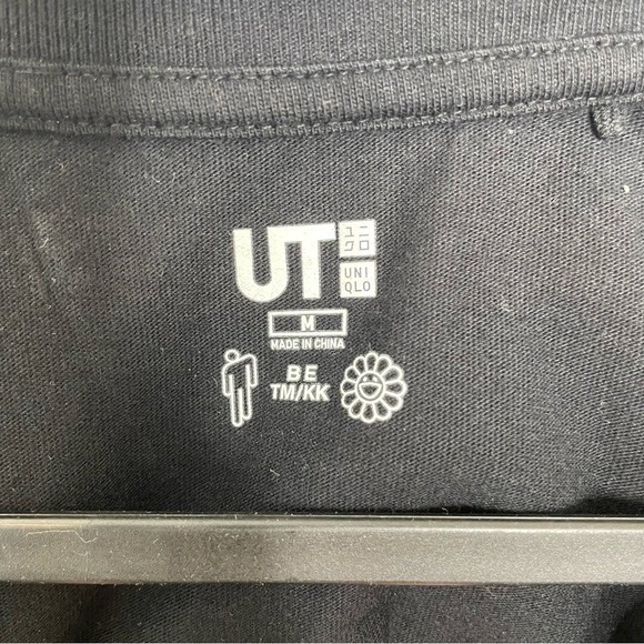 Uniqlo x Billie Eilish x Takashi Murakami Women's Photo Tee Black M - Picture 3 of 5
